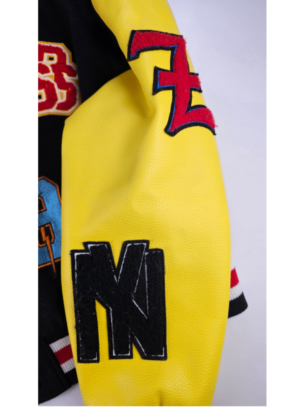 Azalea Wang RUELA-X Varsity Jacket Womens 1X Faux Leather Cropped Y2K Style - Picture 4 of 10